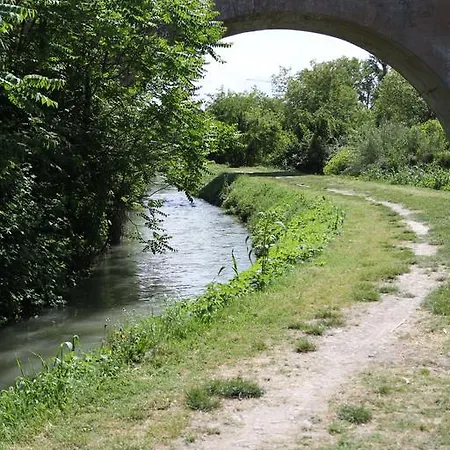 Borgo Al Navile 2* Bologne