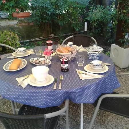 Bed & Breakfast Borgo Al Navile