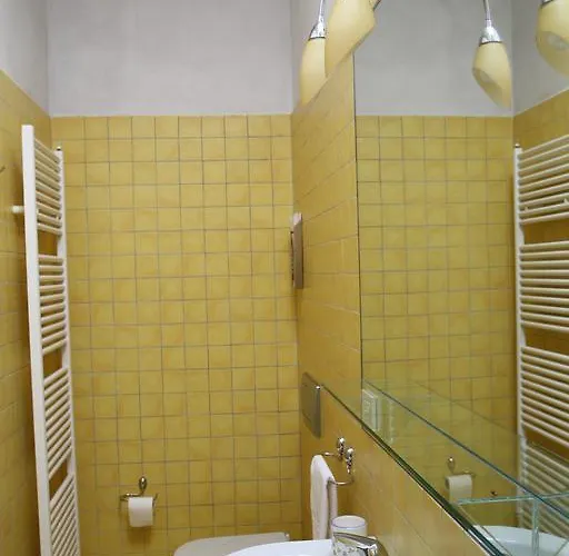فندق مبيت وإفطار Borgo Al Navile 2*