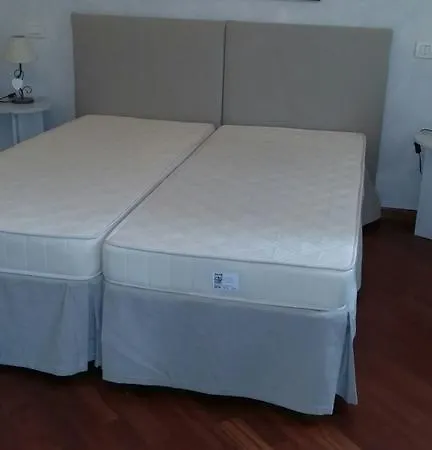 Borgo Al Navile Nocleg ze śniadaniem 2*