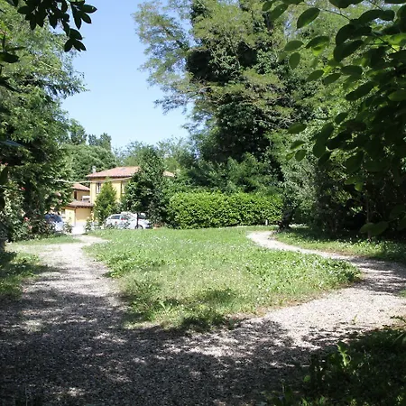 לינה וארוחת בוקר Borgo Al Navile בולוניה